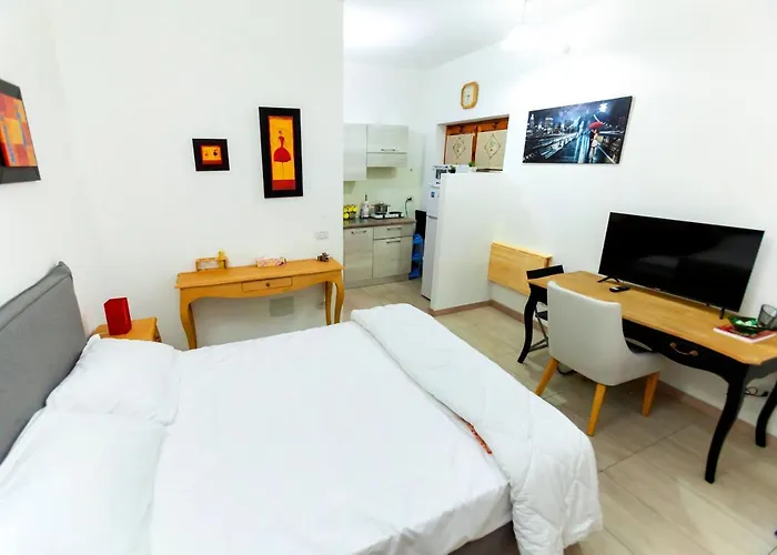 Lucrezia Cinecitta House Apartment